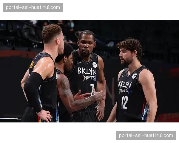 “Nike与NBA达成十年续约协议，球衣赞助费再创新高”